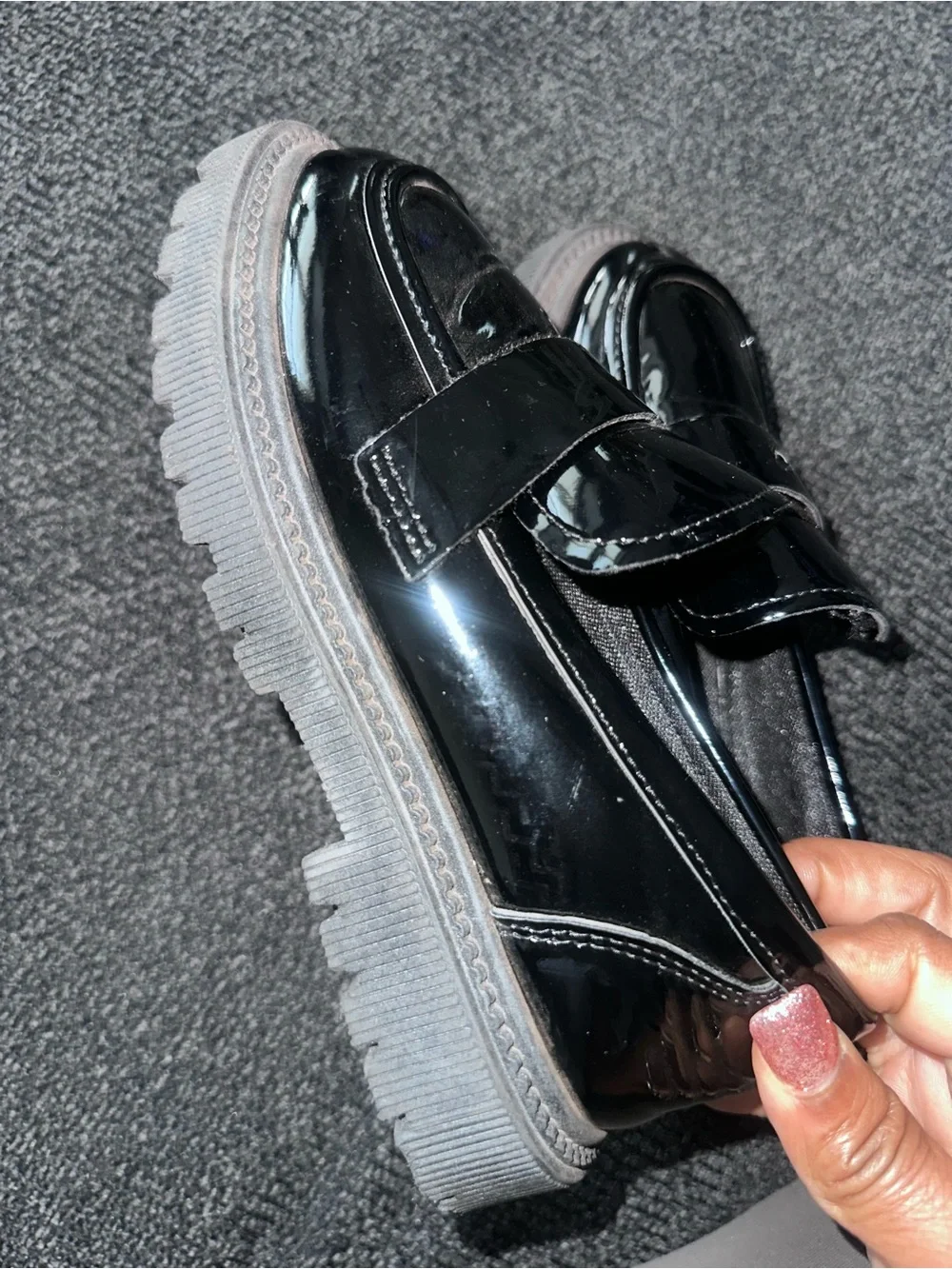 N/A sleek black